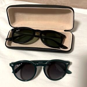 2 pairs of kids ray ban sunglasses